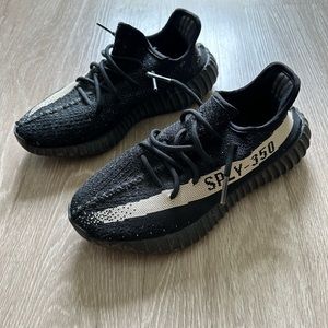 Black Yeezys